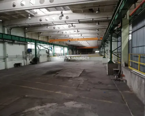 Niepołomice hala produkcyjna z 2 suwnicami
