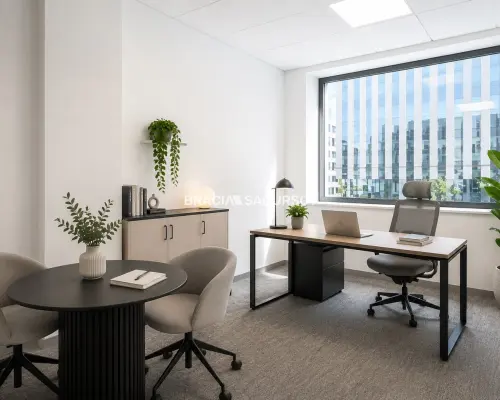 Wykończony lokal biurowy 392 m² do wynajęcia