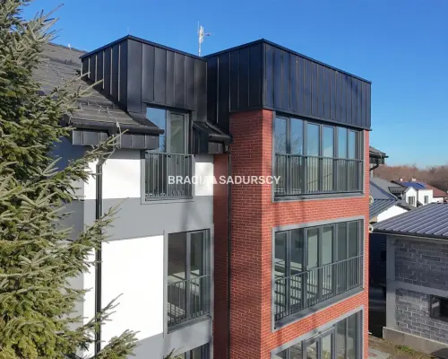 Wolnostojący obiekt biurowy- 300m2!!!