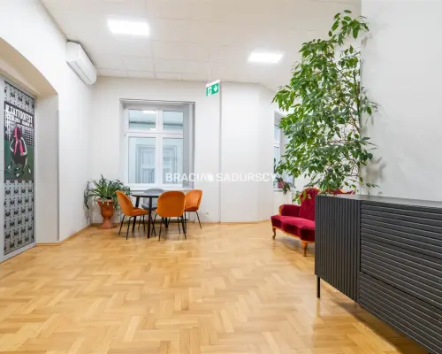 Lokal biurowy o pow. 303m2, Stare Miasto Kraków!!!