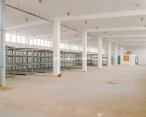 Hala mag. - prod. pow. 860 m2 w centrum Proszowic!