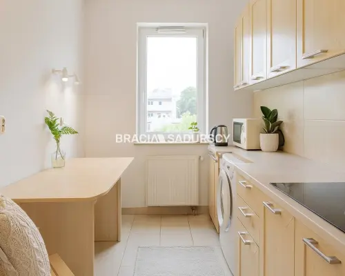 3-POKOJOWE, BALKON, ATRAKCYJNA LOKALIZACJA
