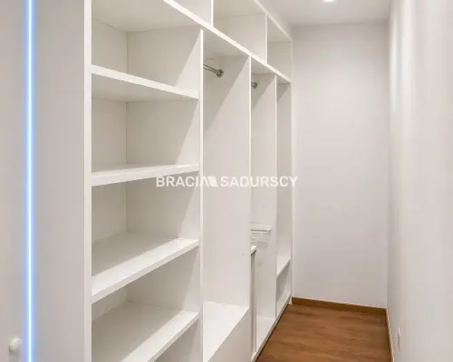 Piękne mieszkanie dwupokojowe, Grzegórzecka.