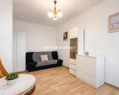 2 pokoje z loggią na Bratysławskiej