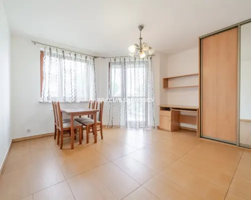 2 pok (oddzielne)  48m2 z garazem
