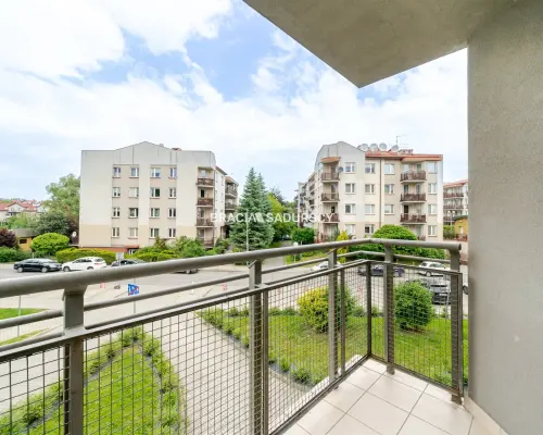 2 pok (oddzielne)  48m2 z garazem