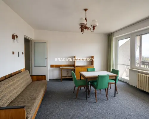 3 pokoje z balkonem na Powstańców
