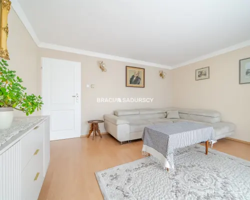 2 pok (oddzielne)72m2 na styku Krowodrza/Bronowice