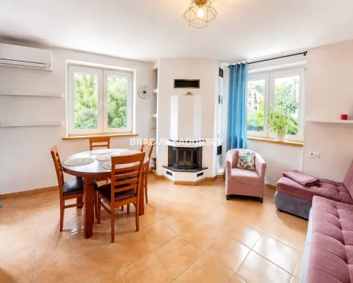 3 pokoje z ogrodem 130 m² i kominkiem