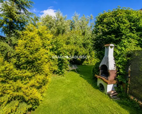3 pokoje z ogrodem 130 m² i kominkiem