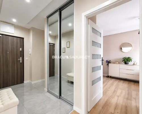 3 pok|wysoki standard|duży balkon|ul. Kantarowicka