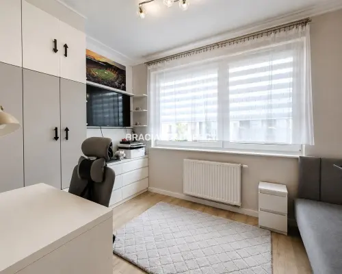 3 pok|wysoki standard|duży balkon|ul. Kantarowicka
