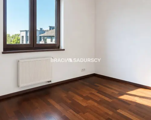 2 niezalezne pokoje/blisko Kampus UJ/garaż/kom.lok