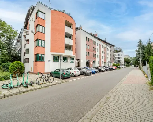 ŚWIETNA LOKALIZACJA 2-POKOJOWE Z BALKONEM