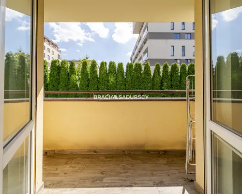 studio z oddzielną kuchnią/Ruczaj/duzo m.parkingow