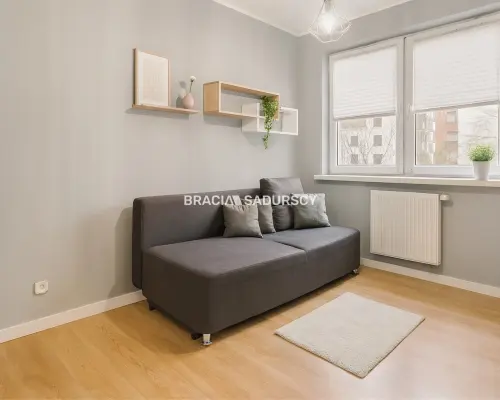 3 pokoje + balkon, 56 m² – idealne na start!