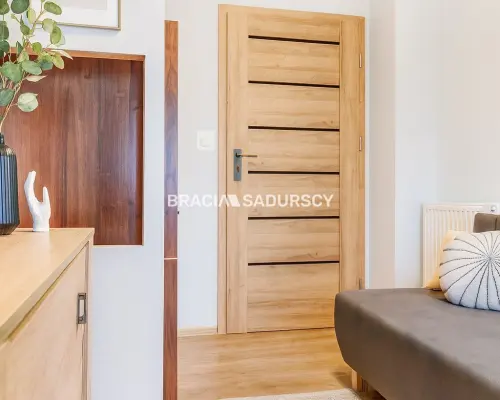 3 pokoje + balkon, 56 m² – idealne na start!