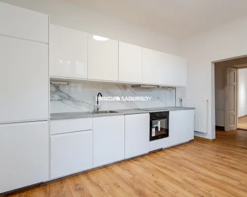 Centrum Skawiny , 3 pokoje , 77m2