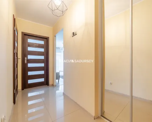 Zadbane 38 m² z balkonem | Piaski Wielkie