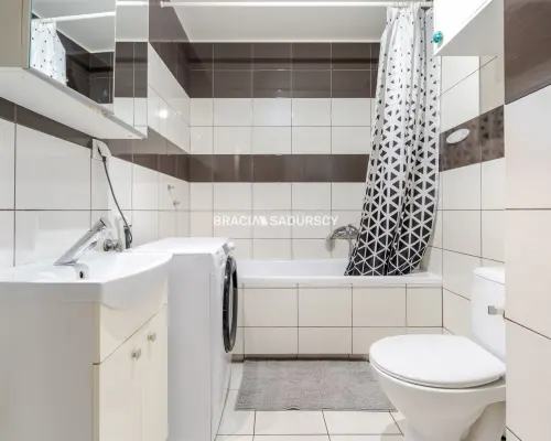 2-pok| 47,13 m²|Wieliczka,przy granicy Krakowa.