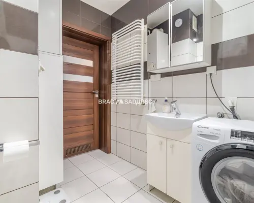 2-pok| 47,13 m²|Wieliczka,przy granicy Krakowa.
