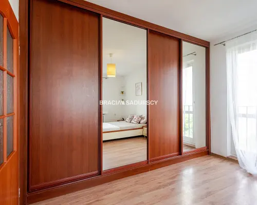 3pok.z potencjałem, balkon, tramwaj, Mistrzejowice