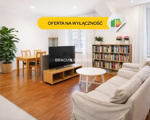 Jasne przestronne mieszkanie w centrum miasta.