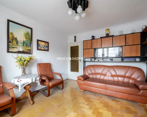 3 pokoje | Loggia | Świetna lokalizacja