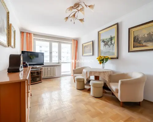 3 pokoje | Loggia | Świetna lokalizacja