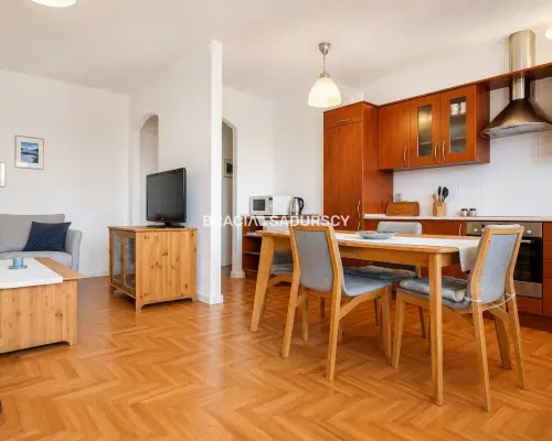 Mieszkanie z widokiem, balkon, winda, garaż
