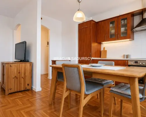 Mieszkanie z widokiem, balkon, winda, garaż