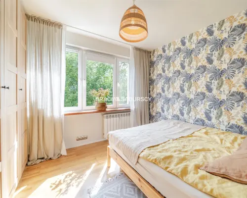 Duże mieszknie 3 sypialnie salon balkon