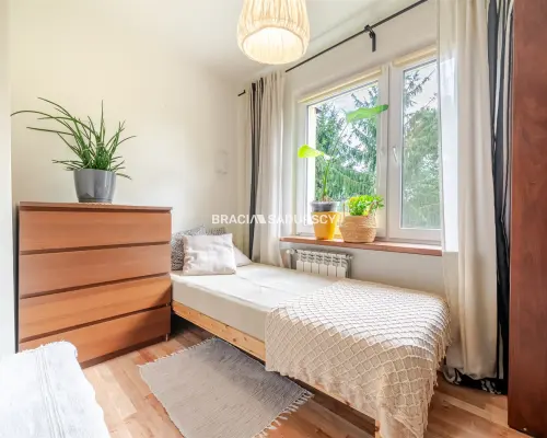 Duże mieszknie 3 sypialnie salon balkon