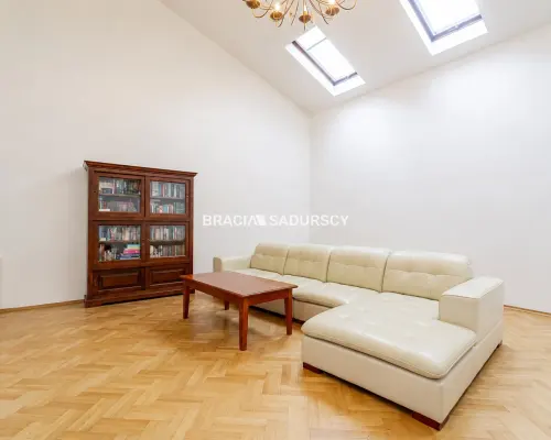 Wyjątkowe 124,78 m² w zabytkowej kamienicy