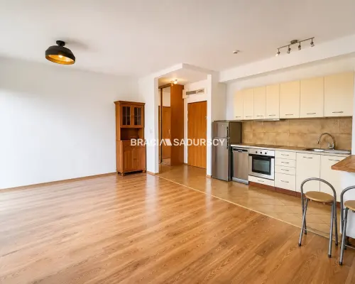 52m2, Stańczyka- Bronowice, dwa balkony, garaż