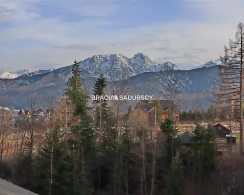 Dwupoziomowy Apartament z Widokiem na Giewont w Kościelisku    Oferujemy  na sprzedaż lub na wynajem długoterminowy  przestro