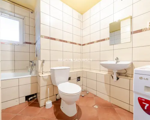 Kraków, Mistrzejowice - 2 pokoje 53 m²    Oferujemy przestronne 2-pokojowe mieszkanie o powierzchni 53,02 m²