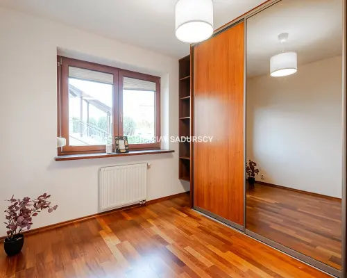 Duże 3 pokoje 79,8 m² | balkon | komórka | garaż | Wierzyńskiego | Kraków    Na sprzedaż przestronne miesz