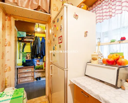 Bieńczyce, osiedle Strusia. 3 pokojowe mieszkanie o pow. 45,42 m 2 .                      Mieszkanie do remontu, na  3  piętrz
