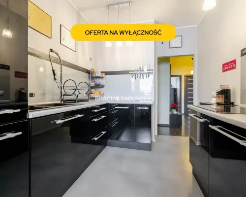 Mieszkanie z balkonem i miejscem postojowym