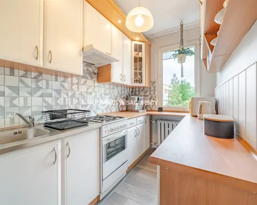 Przestronne 3 pokojowe  mieszkanie o powierzchni 61,40 m² - Kraków, ul. Halszki - Podgórze Duchackie.    M