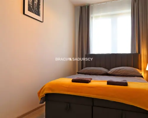 Sprzedaż: Dwa lokale mieszkalne (75 m²) w jednej KW | ul. Na Zakolu Wisły   Na sprzedaż nieruchomość o łącznej powierzch