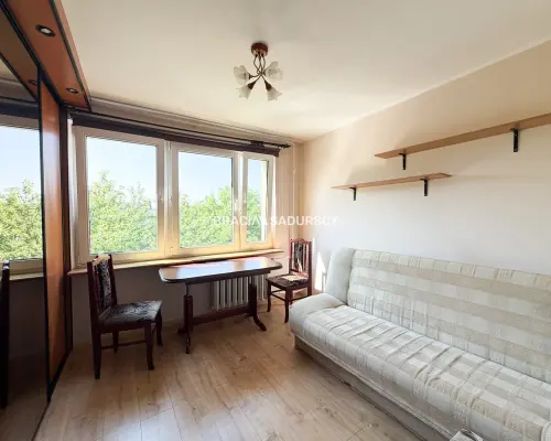 4 osobne pokoje, balkon, oddzielna kuchnia