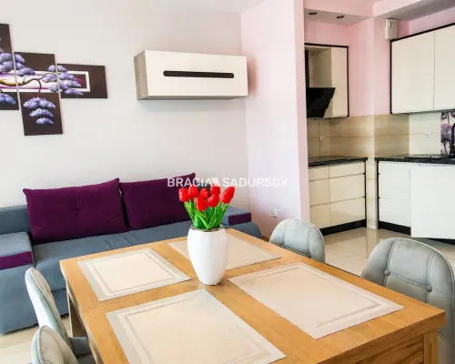 2 pokoje, balkon, miejsce postojowe, piwnica