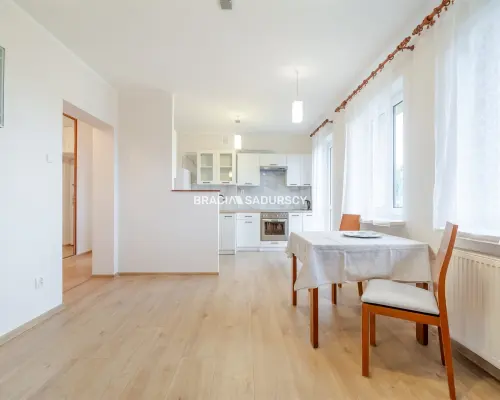 3 pok 51 m2  dwa balkony / Dębniki Ruczaj
