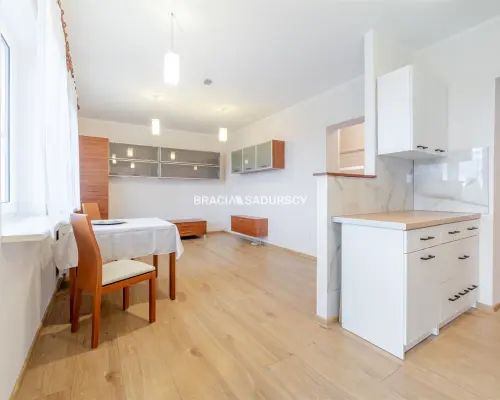 3 pok 51 m2  dwa balkony / Dębniki Ruczaj