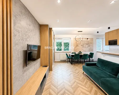 2 pok, 50 m², balkon, winda, garaż + komórka