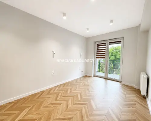 2 pok, 50 m², balkon, winda, garaż + komórka