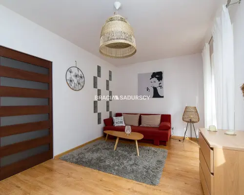 2 pokoje z balkonem | Prądnik Czerwony