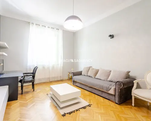Apartament z duszą tuż przy Plantach, klima, winda